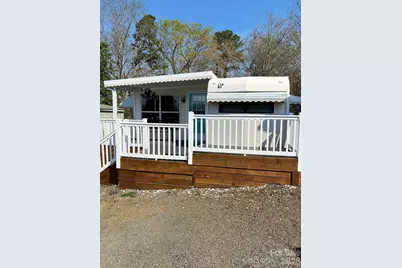 118 Eagle Drive, New London, NC 28127 - Photo 1