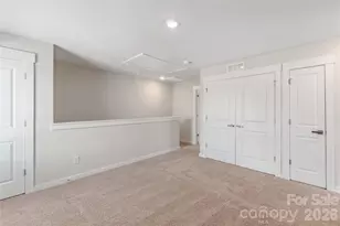 3410 Robindale Dr, Winston Salem, NC 27107 - Photo 14