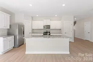 3410 Robindale Dr, Winston Salem, NC 27107 - Photo 8