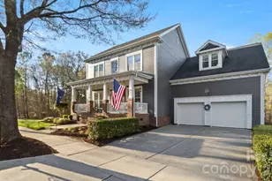 907 Derick's Crossing, Fort Mill, SC 29708 - Photo 2