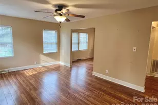 4264 Nc 10 Hwy W, Hickory, NC 28602 - Photo 4