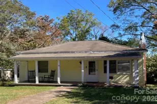 138 N Meridian St, Rutherfordton, NC 28139 - Photo 1