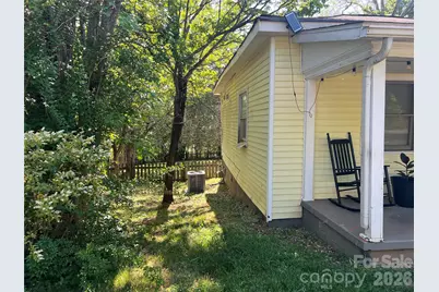 138 N Meridian Street, Rutherfordton, NC 28139 - Photo 4