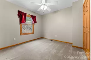 113 Cardinal Dr, Franklin, NC 28734 - Photo 24