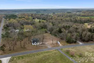 24460 Endy Rd, Albemarle, NC 28001 - Photo 10