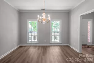 10713 Ridge Acres Rd, Charlotte, NC 28214 - Photo 6
