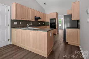 10713 Ridge Acres Rd, Charlotte, NC 28214 - Photo 10