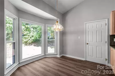 10713 Ridge Acres Road, Charlotte, NC 28214 - Photo 16