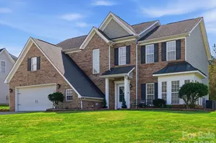 11016 Wyndham Pointe, Charlotte, NC 28213 - Photo 2