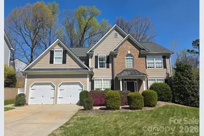 8606 Driscoll Court, Charlotte, NC 28269 - Photo 2