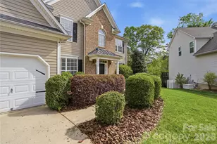 8606 Driscoll Ct, Charlotte, NC 28269 - Photo 4