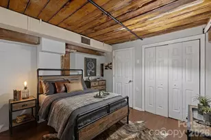 201 S Hoskins Rd, Charlotte, NC 28208 - Photo 12