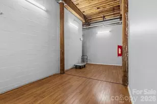 201 S Hoskins Rd, Charlotte, NC 28208 - Photo 26