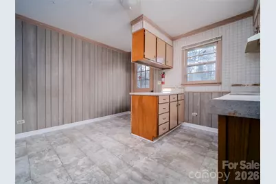 609 N Rhyne Street, Gastonia, NC 28054 - Photo 8