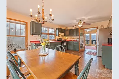 415 Treetop Lane, Waynesville, NC 28785 - Photo 12