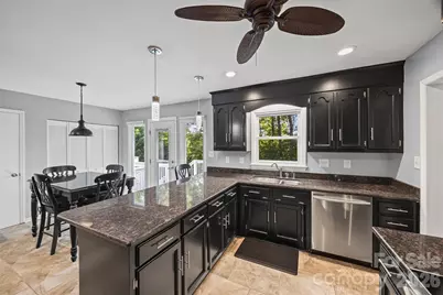 7142 Forest Hills Drive, Denver, NC 28037 - Photo 12