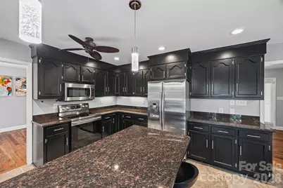 7142 Forest Hills Drive, Denver, NC 28037 - Photo 14