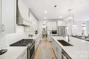 2723 Ritz Ln, Matthews, NC 28105 - Photo 12