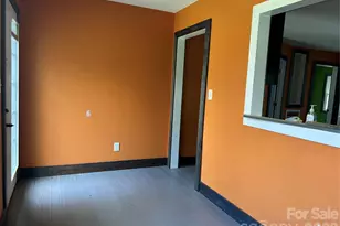 4019 Durham Ln, Charlotte, NC 28269 - Photo 16