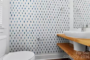 2322 Elizabeth Ml Pl, Charlotte, NC 28208 - Photo 18