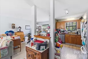 6112 Coltswood Ct, Charlotte, NC 28211 - Photo 4