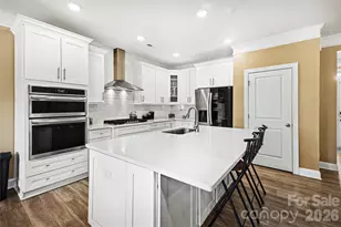 2342 Windley Dr, Gastonia, NC 28054 - Photo 2