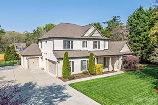 8721 Armstrong Park Dr, Charlotte, NC 28277 - Photo 2