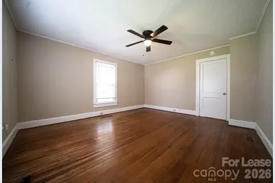 908 S Juniper Street, Kannapolis, NC 28081 - Photo 8