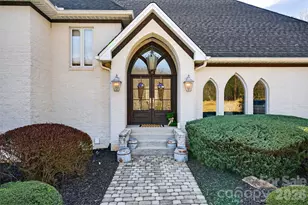 300 Springhill Dr, Rutherfordton, NC 28139 - Photo 2