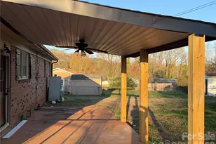 2205 Brookneal Dr, Gastonia, NC 28054 - Photo 10