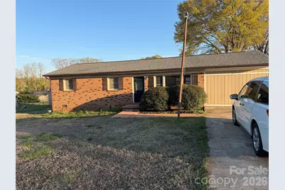 2205 Brookneal Drive, Gastonia, NC 28054 - Photo 2