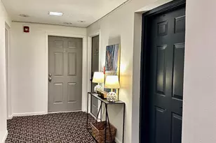 229 N Poplar St, Charlotte, NC 28202 - Photo 4