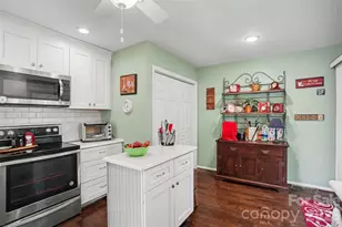 8968 St Croix Ln, Charlotte, NC 28277 - Photo 10