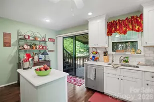 8968 St Croix Ln, Charlotte, NC 28277 - Photo 8