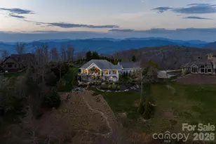89 N Snow Ridge Dr, Hendersonville, NC 28792 - Photo 6
