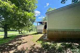 121 C & K Dr, Taylorsville, NC 28681 - Photo 4