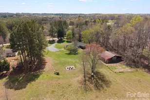 527 Floyd Blackwell Rd, Tryon, NC 28782 - Photo 40