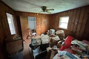 408 Clark Blvd, Charlotte, NC 28262 - Photo 6