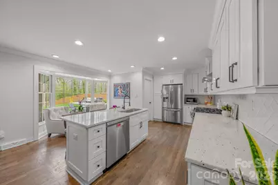 5841 Donegal Drive, Charlotte, NC 28212 - Photo 10