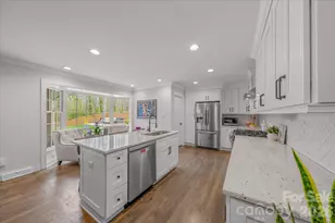 5841 Donegal Dr, Charlotte, NC 28212 - Photo 10