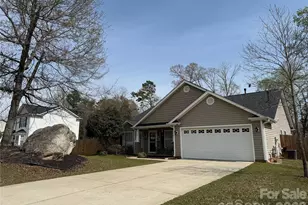 9 Canterbrooke Ct, Fountain, SC 29644 - Photo 2