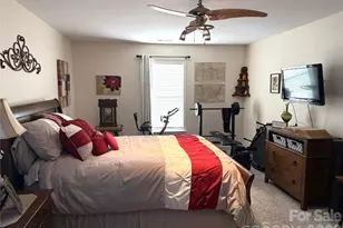 9 Canterbrooke Ct, Fountain, SC 29644 - Photo 8