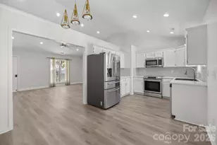 1012 Crescent Way, Wingate, NC 28174 - Photo 6