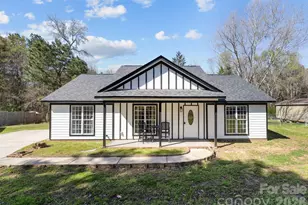 1012 Crescent Way, Wingate, NC 28174 - Photo 1