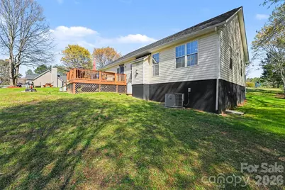 129 Falling Leaf Lane, Statesville, NC 28677 - Photo 20