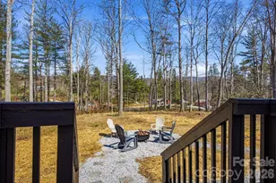 17 Windy Acres Dr, Hendersonville, NC 28792 - Photo 28