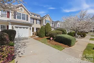 349 Rose Garden Ct, Rock Hill, SC 29732 - Photo 2
