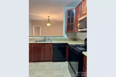 9823 Hyde Glen Court, Charlotte, NC 28262 - Photo 4