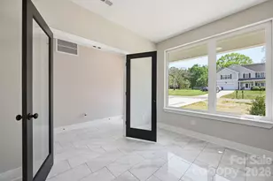 9215 Edinburg Ave, Huntersville, NC 28078 - Photo 8