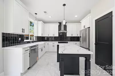 9215 Edinburg Avenue, Huntersville, NC 28078 - Photo 18